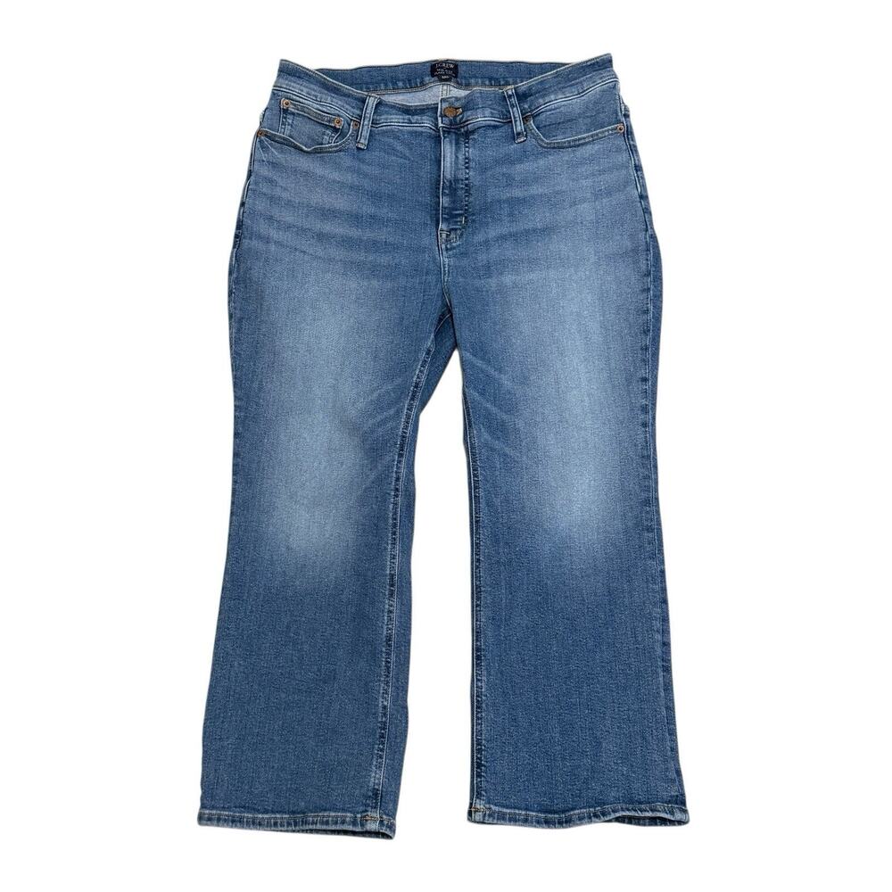 J. Crew Mid-Rise Flare Crop Jeans Petite 33P Medium Wash Blue Stretch CB367